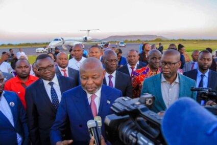 04 Mai 2023, Lubumbashi: Arrivée ce jeudi 04 mai à Lubumbashi d’une forte délégation conduite par le Vice-Premier Ministre et Ministre de l’économie.